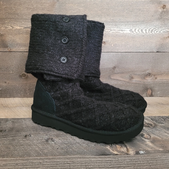 ugg lattice cardy knit boot